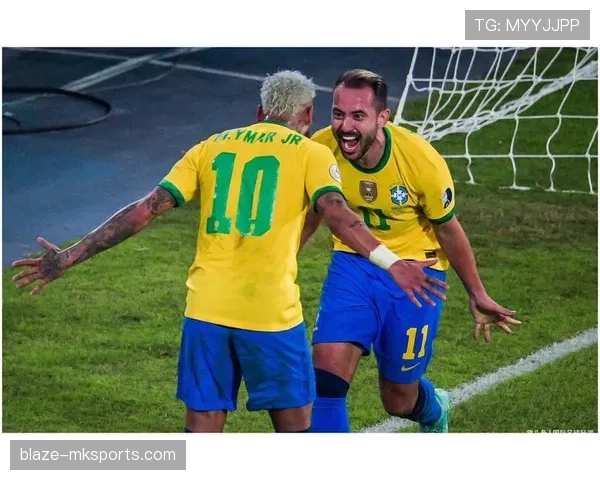 巴西球队南美杯小组赛表现稳健，晋级前景备受关注